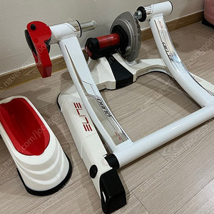 엘리트 쿠보 (자전거 로라)