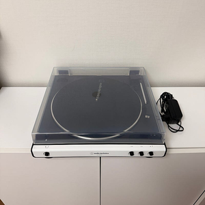 오디오테크니카 턴테이블 AT-LP60XBT 팝니다
