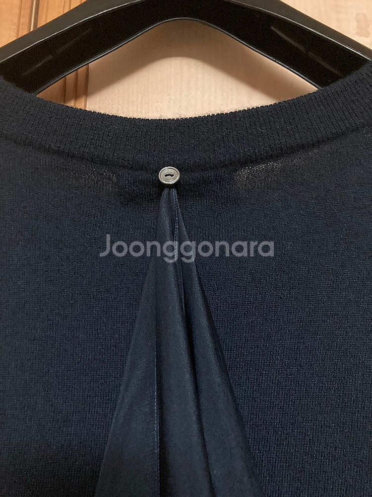 르베이지 스카프 가디건 네이비--9