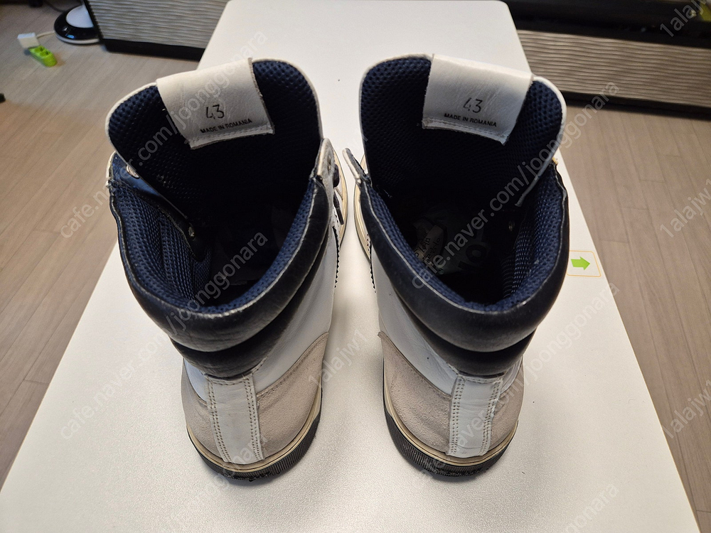 몽클레어 골든구스 스니커즈--8