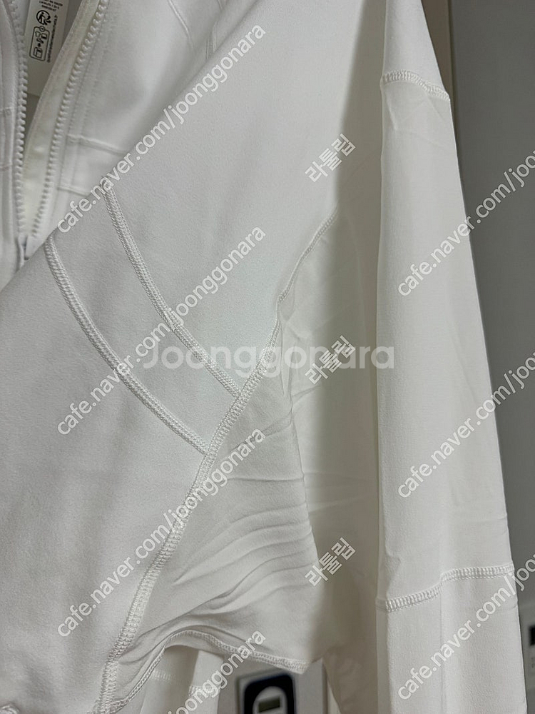 룰루레몬 자켓 새상품 16--7