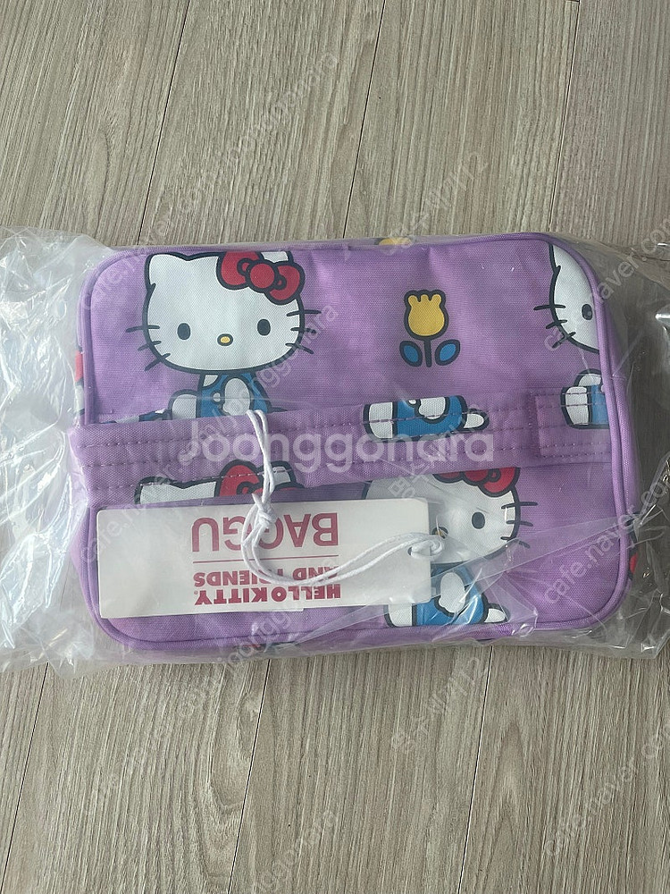 바쿠X헬로키티 바쿠백 코스메틱백 키티 파우치 가방--3