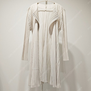 플리츠플리즈 멜로우 가디건 라이트베이지