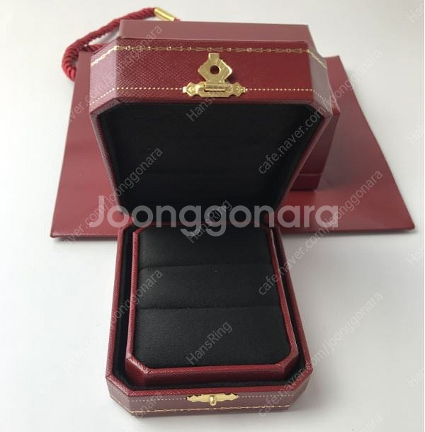 까르띠에케이스 판매합니다--3