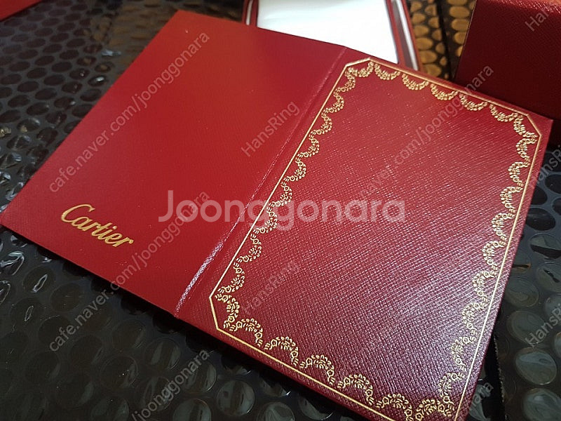 까르띠에케이스 판매합니다--8