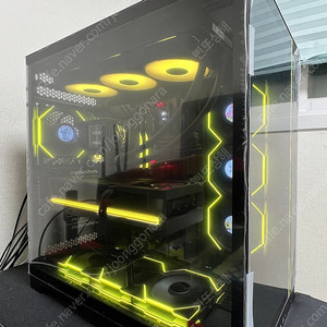 최고사양 게이밍(AMD 9950X3D, ASUS RTX 5090) 컴퓨터 팝니다