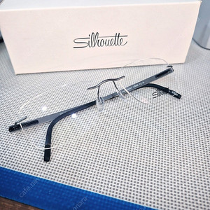 실루엣 안경 5555ks 판매합니다 이미지