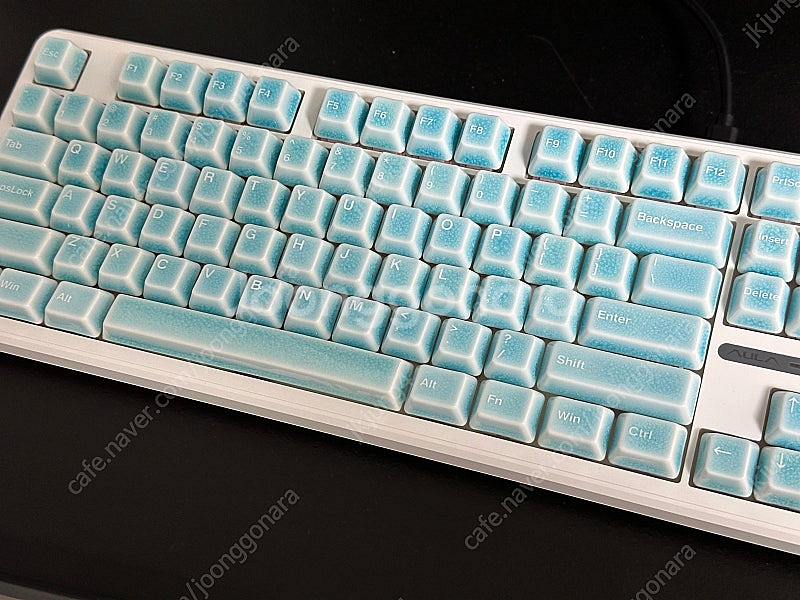 상태 최상/ 레오폴드 세라키 8bitdo 독거미 팝니다--0
