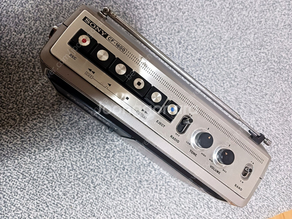 소니 레트로 빈티지 모노카세트 cf-1600--1