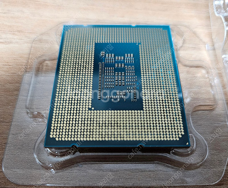 인텔 i3-14100 CPU 팝니다 (쿨러포함)--2