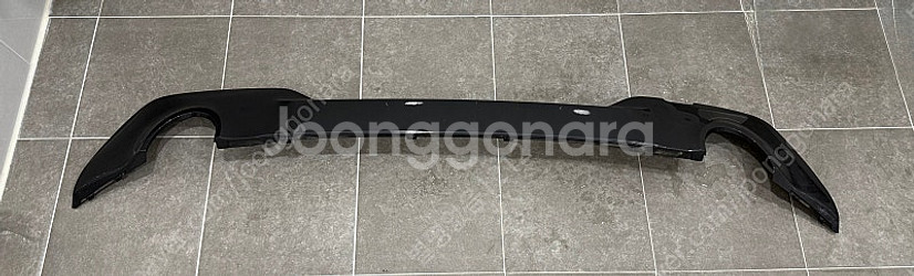 BMW G20 3시리즈 순정 디퓨저(브라켓 포함) 팝니...--2