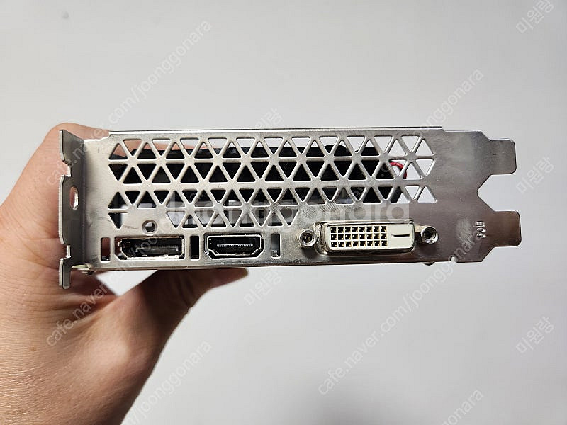 그래픽카드 1050ti 팝니다--1