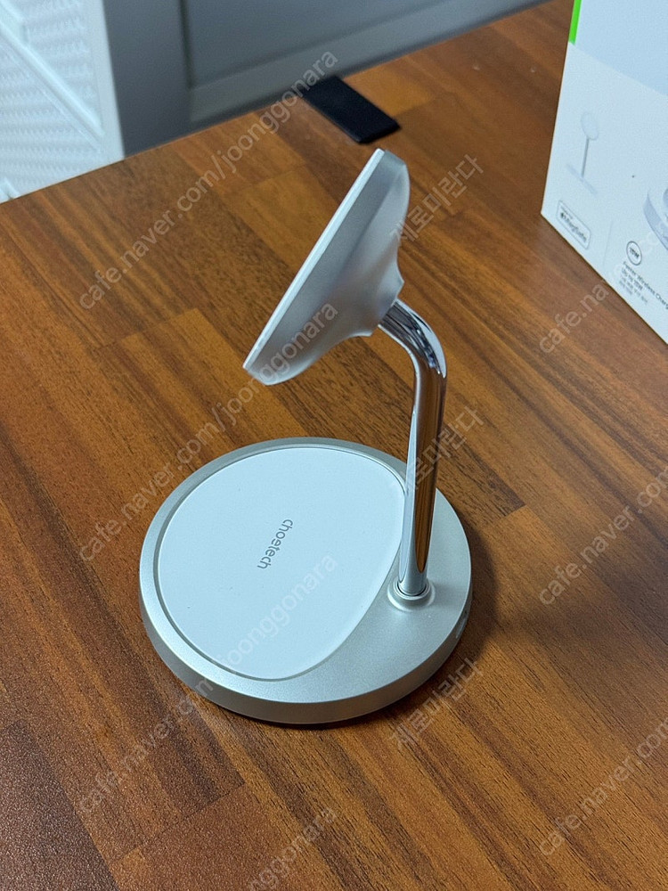 초텍 애플 MFM 공식 인증 2in1 맥세이프 무선충전기 판매합니다 (+충전기, 케이블)--1