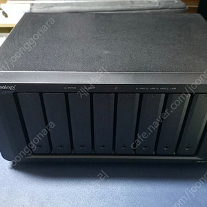 시놀로지 1821+ (WD HC550 14TB x 8ea, 10G 듀얼네크워크, 박스 및 구성품) 판매합니다.