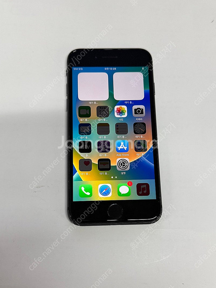 아이폰8 판매합니다--1