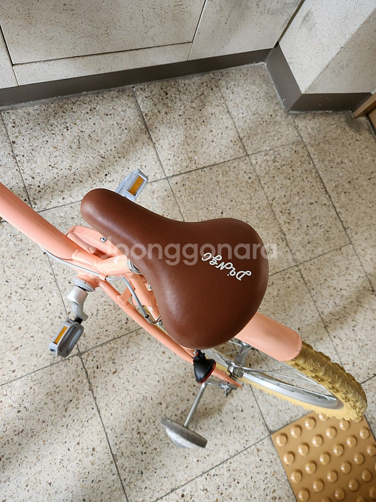 딩고 20인치 어린이 자전거 팔아요--3