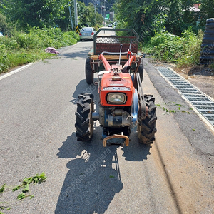 대동경운기 + 키시동 + 대우장착됨 + 추레라 이미지