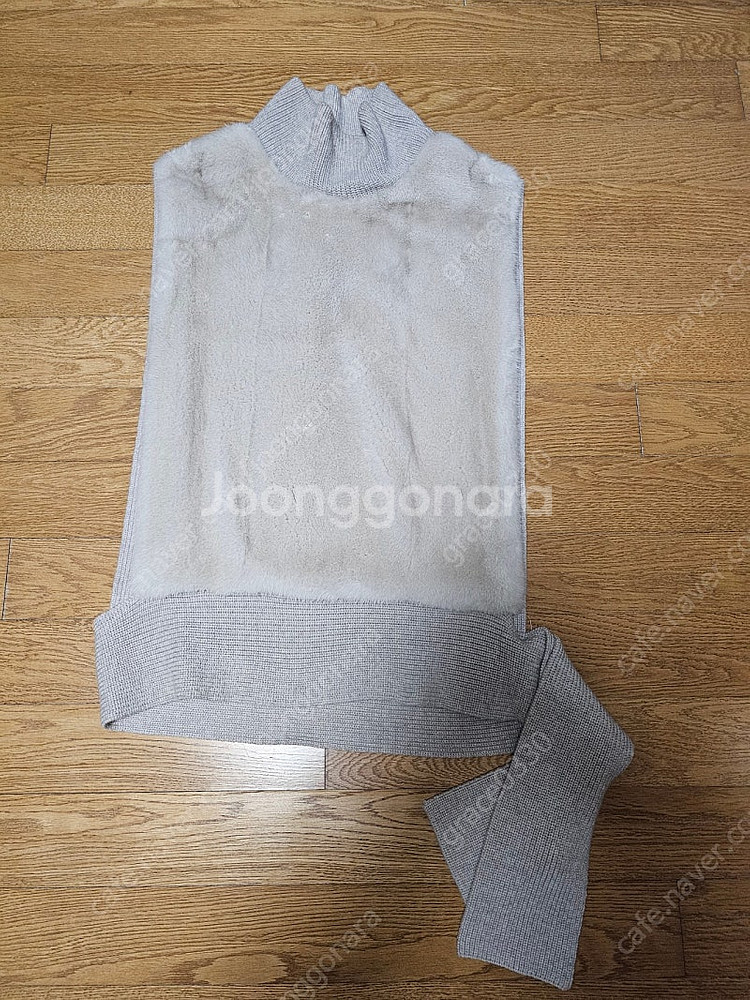 (새상품) 타임 밍크퍼 블록 니트베스트--2