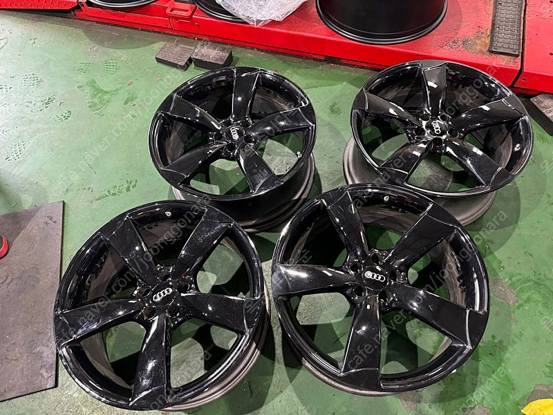 아우디S7 스포츠테크 21인치 휠 135만원--5