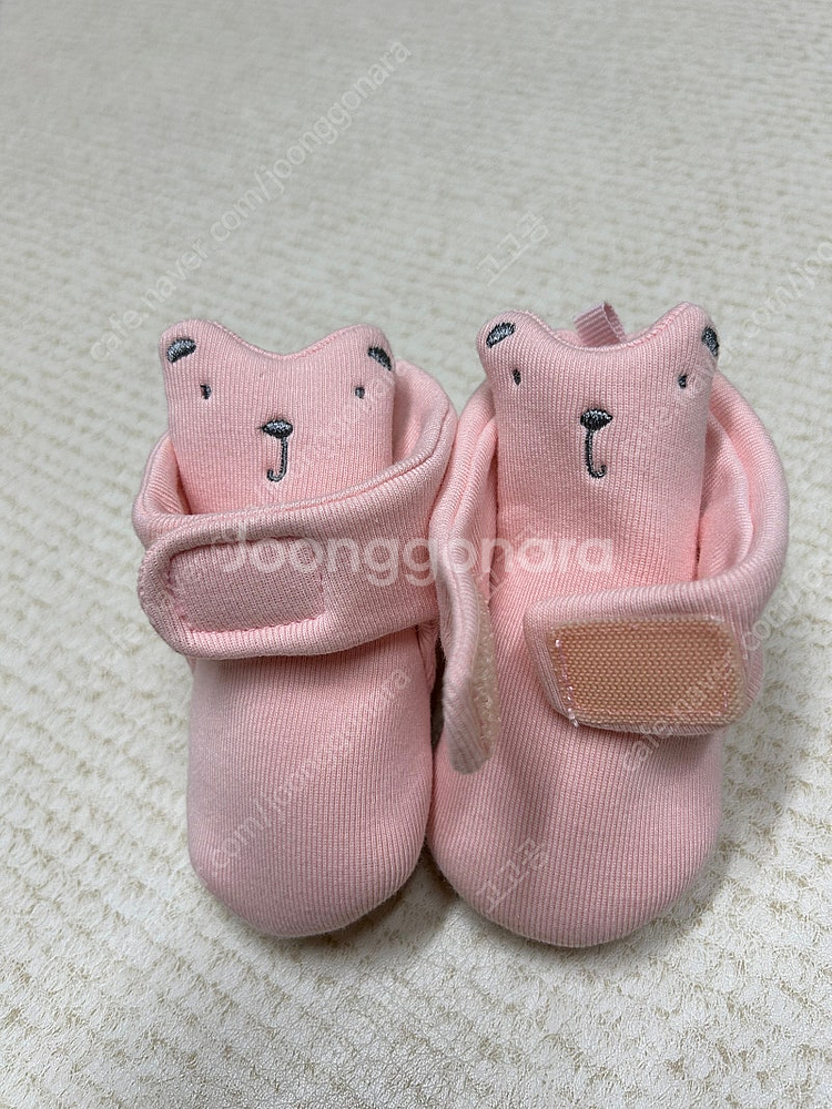 (새것같음)갭키즈 아기 신발, 베이비슈즈 발 보호 방한용 6-12개월--1