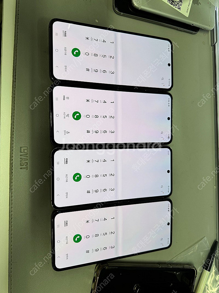 삼성 갤럭시 Z플립5 SS급 전색상 기능정상 무잔상 상태좋은폰 40만원 판매합니다--5