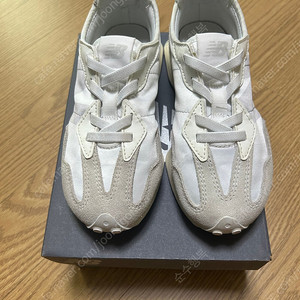 뉴발란스 327 문빔 us1