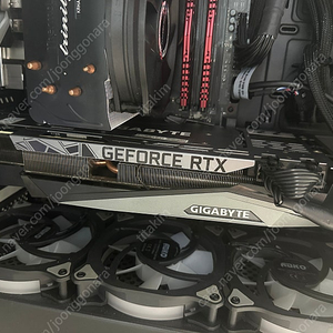 기가바이트 rtx 3080ti 풀박스 팝니다