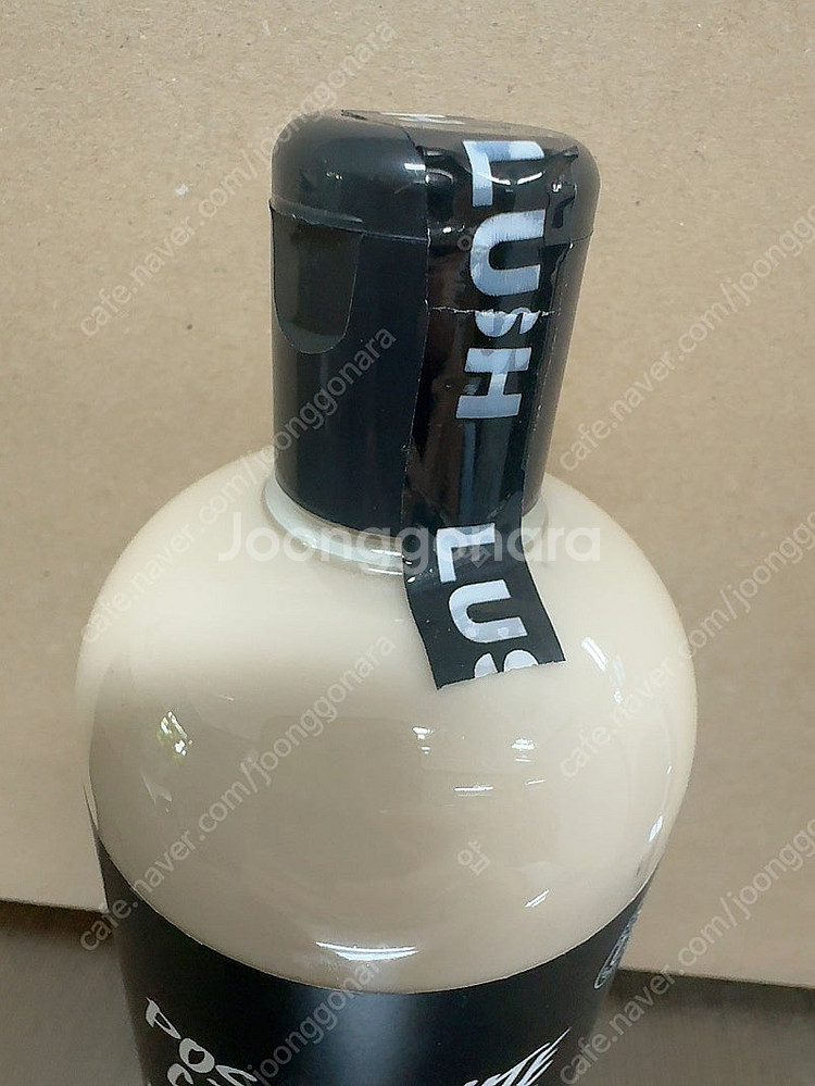 미개봉새상품 러쉬 포쉬 화이트 초콜릿 앤드로즈 595g 바디워시--4