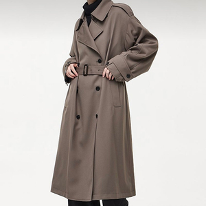 톰보이트렌치코트