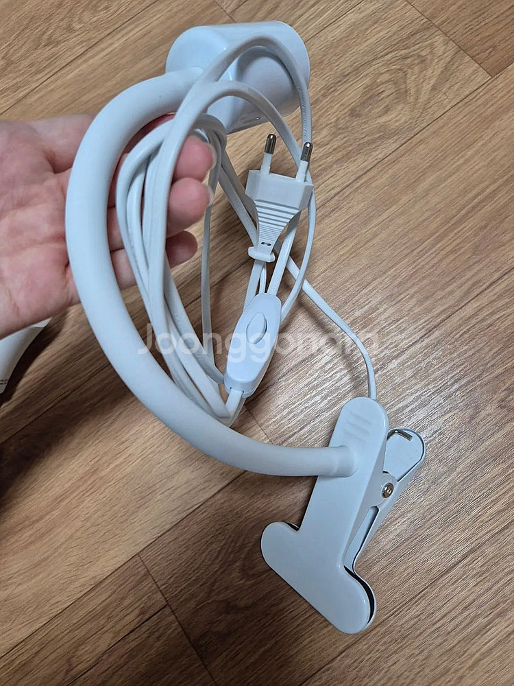 집게형 식물등 팔아요(E26전구 포함)--2