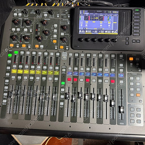 Behringer X32 Compact 베링거 X32 컴팩트