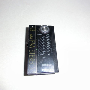 도시바 미니라디오(made in japan) (am/fm) rp-33 팝니다