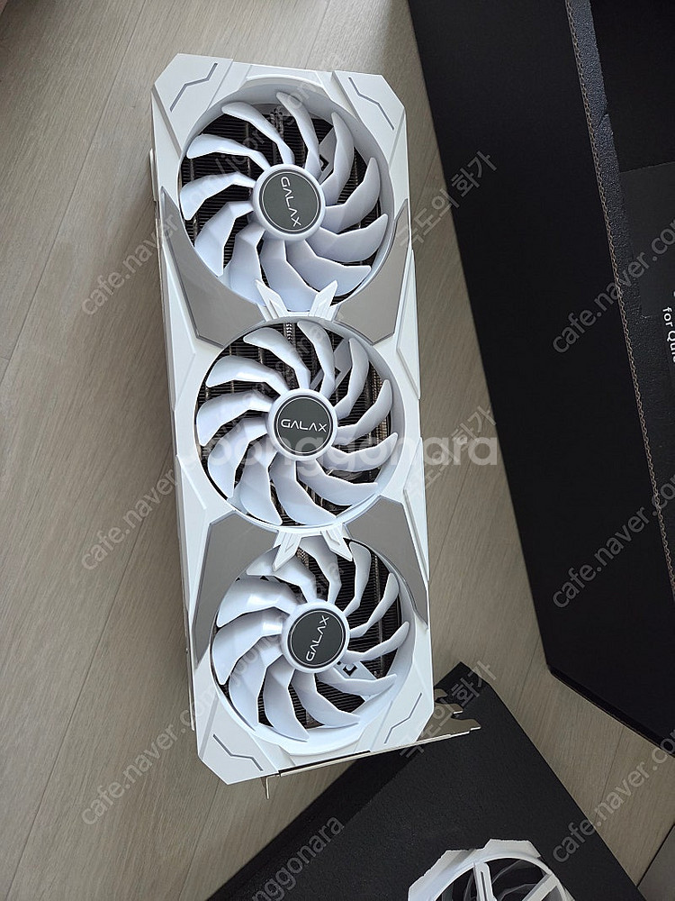 [부산] 갤럭시 4080SUPER SG 화이트--0
