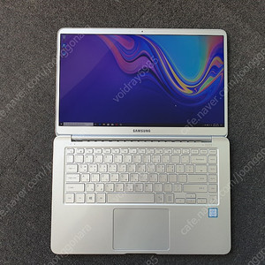 삼성노트북 NT951XBE-K0B/C ( I5, 16G, 256G ) 싸게 팝니다