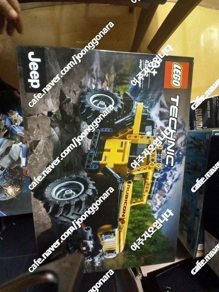 레고 86203,42159,10220,42039,10279,42130,42145,10300,76989,10330,4...--9