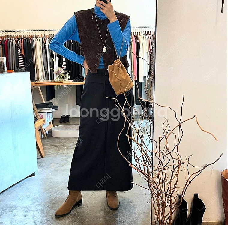 유어메모마크들리딥뮤즈조이드비비에미닝아웃모어댄예스터데이러...--9