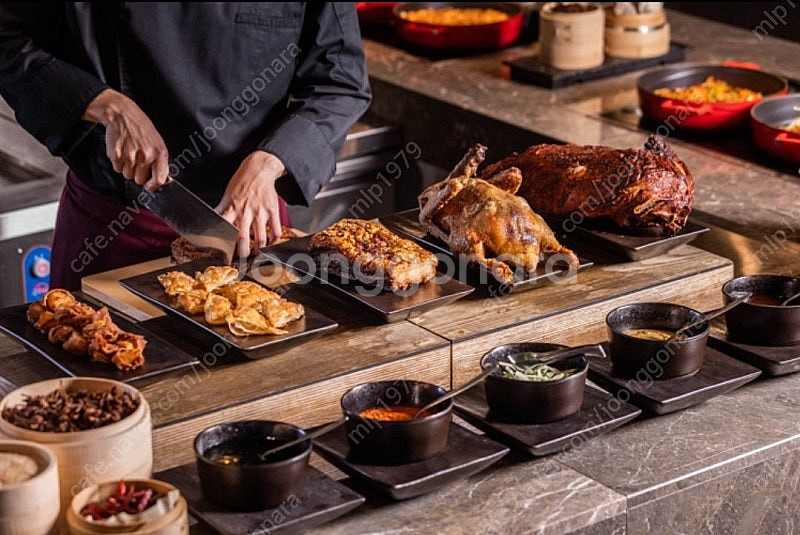 여의도 페어몬트 호텔 스팩트럼 2인 뷔페 식사권/숙박X--2