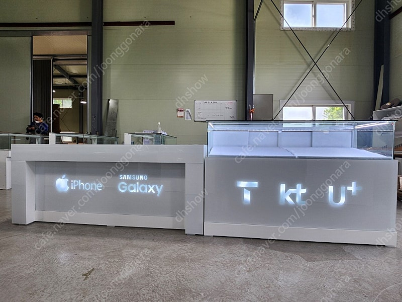 휴대폰진열장. 핸드폰진열장 새상품 이미지