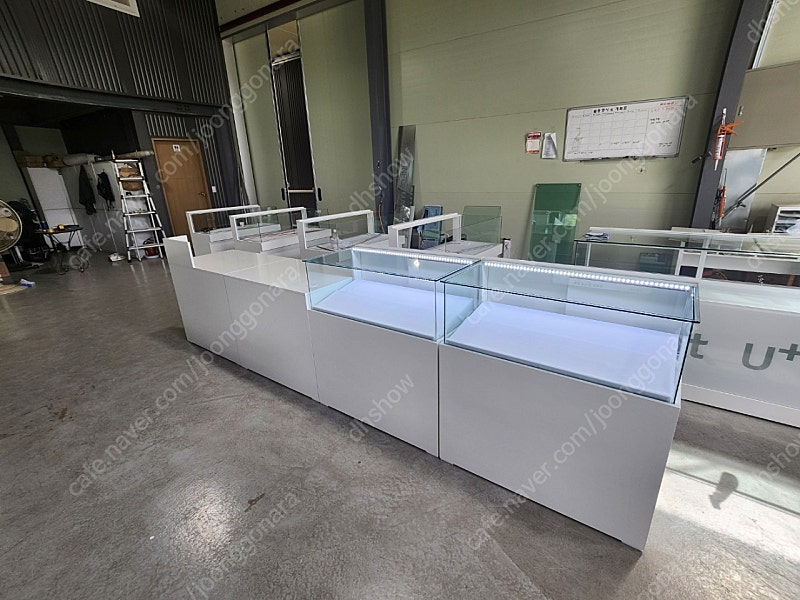 휴대폰진열장. 핸드폰진열장 새상품 이미지