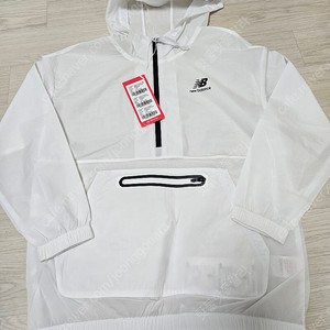 뉴발란스 아노락 바람막이 150