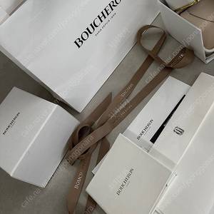 부쉐론 콰트로 클래식 라지 목걸이