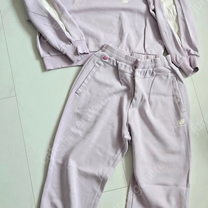 뉴발란스키즈 여아옷 160사이즈