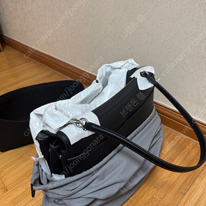 (미개봉새상품)발렌시아가 로데오백 라지 판매합니다.