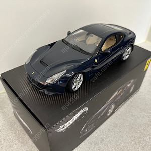 핫휠 엘리트 페라리 F12 berlinetta 블랙 1:18