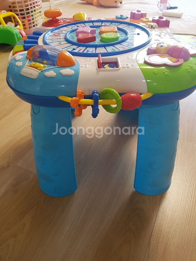 가격내림. 러닝 테이블--1