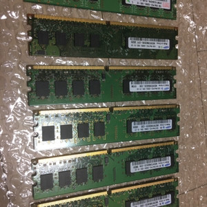 ddr3 1기가 메모리 개당 2500원