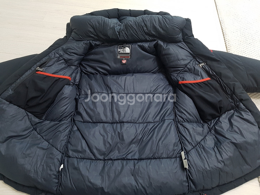 노스페이스 히말라야 패딩 블랙 판매합니다--2