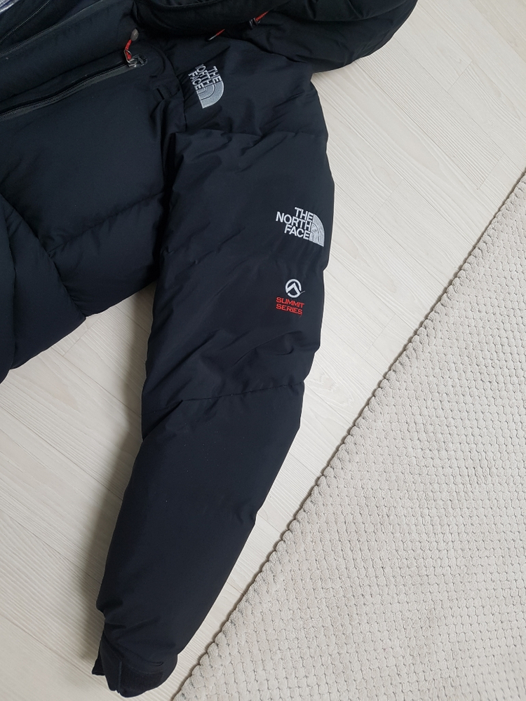 노스페이스 히말라야 패딩 블랙 판매합니다--5