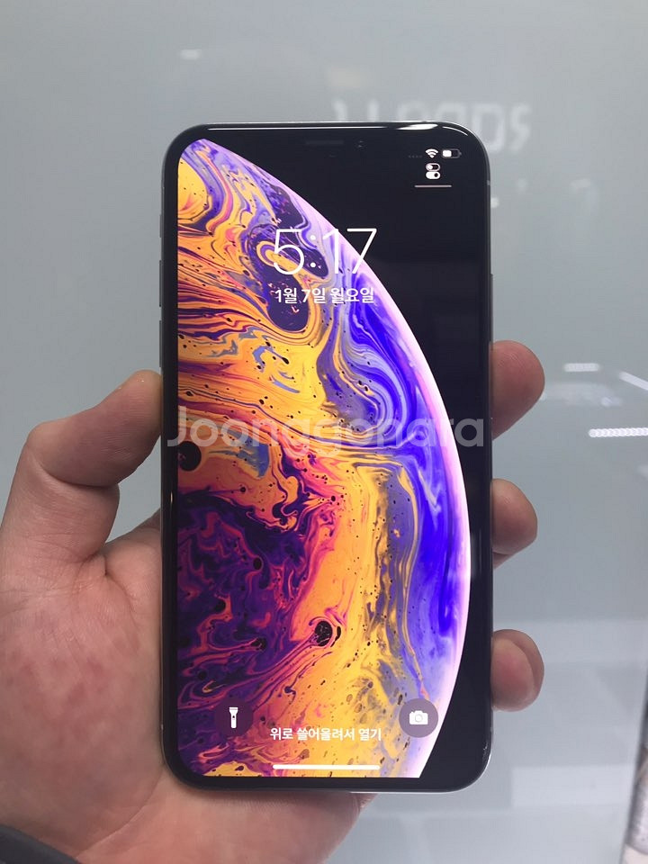 S급 아이폰XS 실버 64GB--0