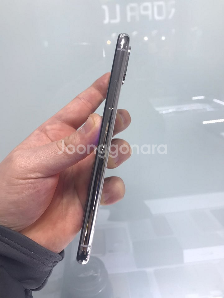 S급 아이폰XS 실버 64GB--2